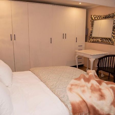 Ferienwohnung La Lupa Nera Knysna Exterior foto